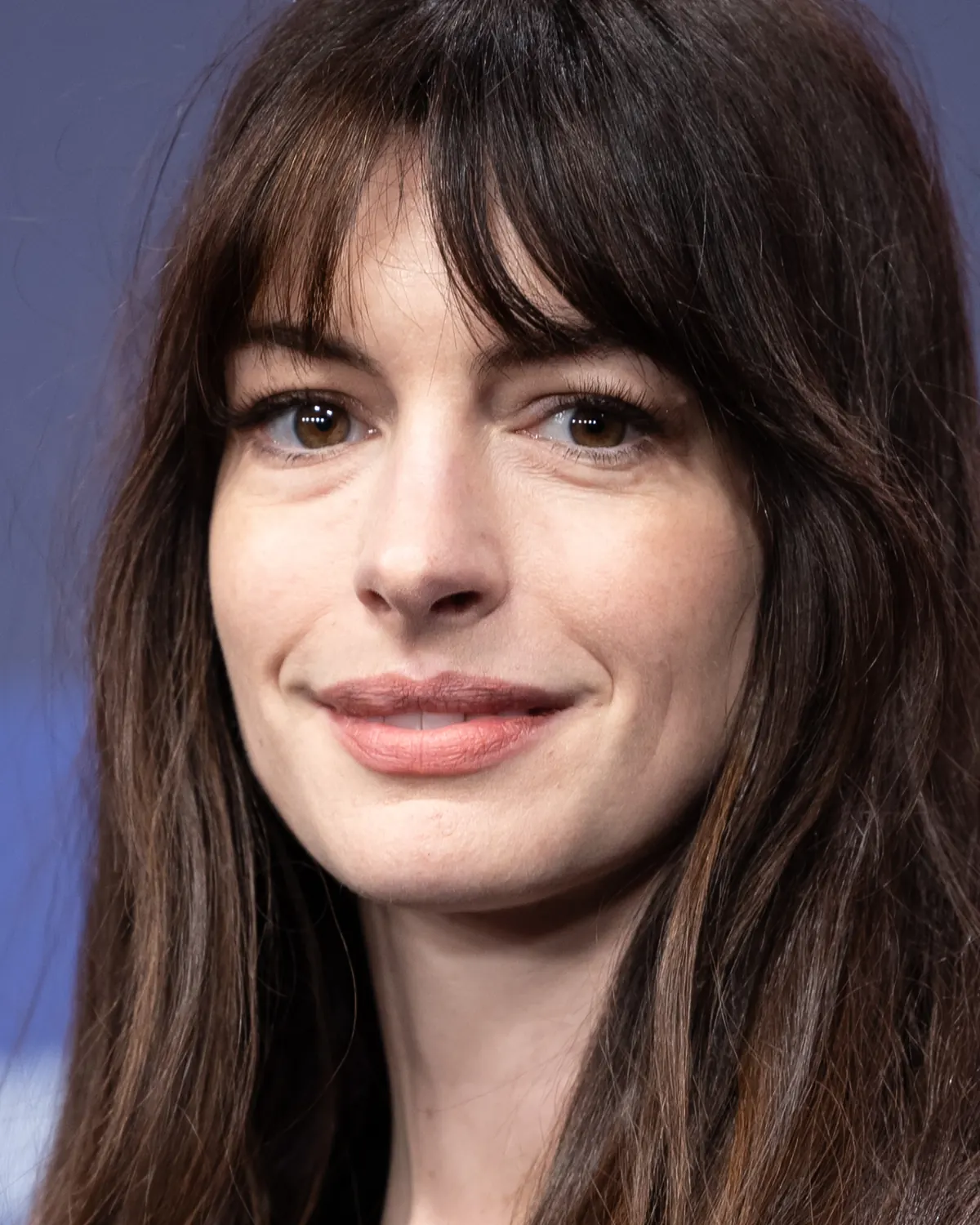 Anne Hathaway headshot