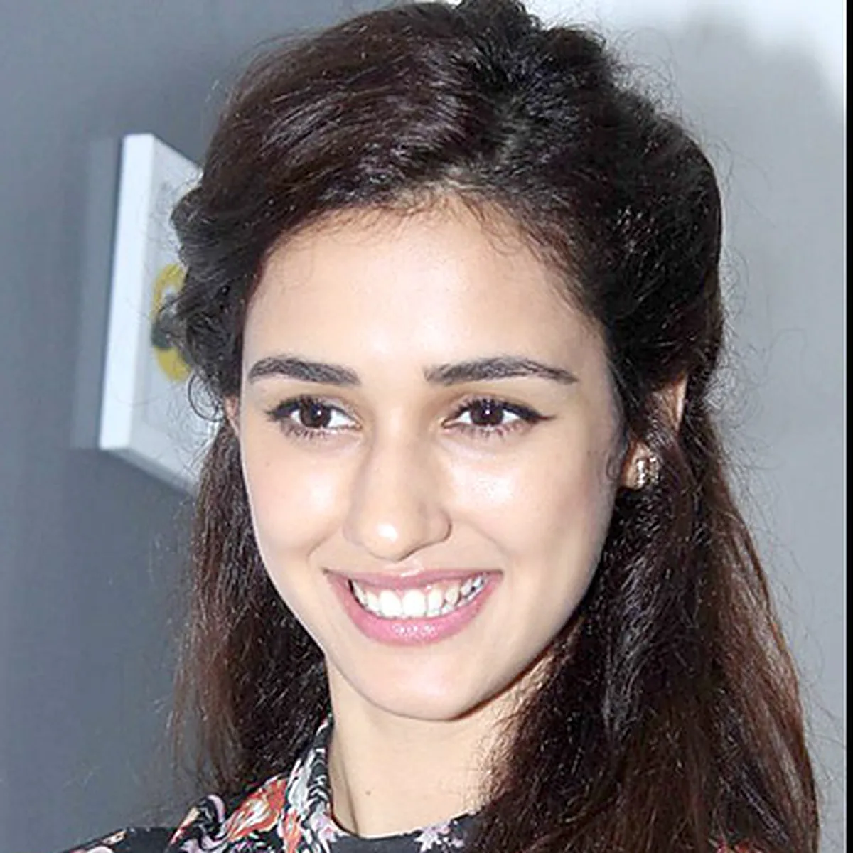 Disha Patani headshot
