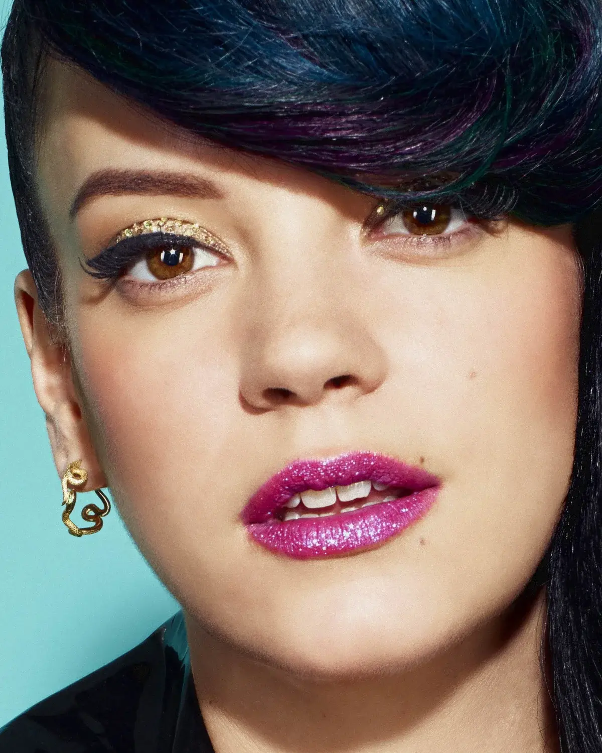 Lily Allen headshot