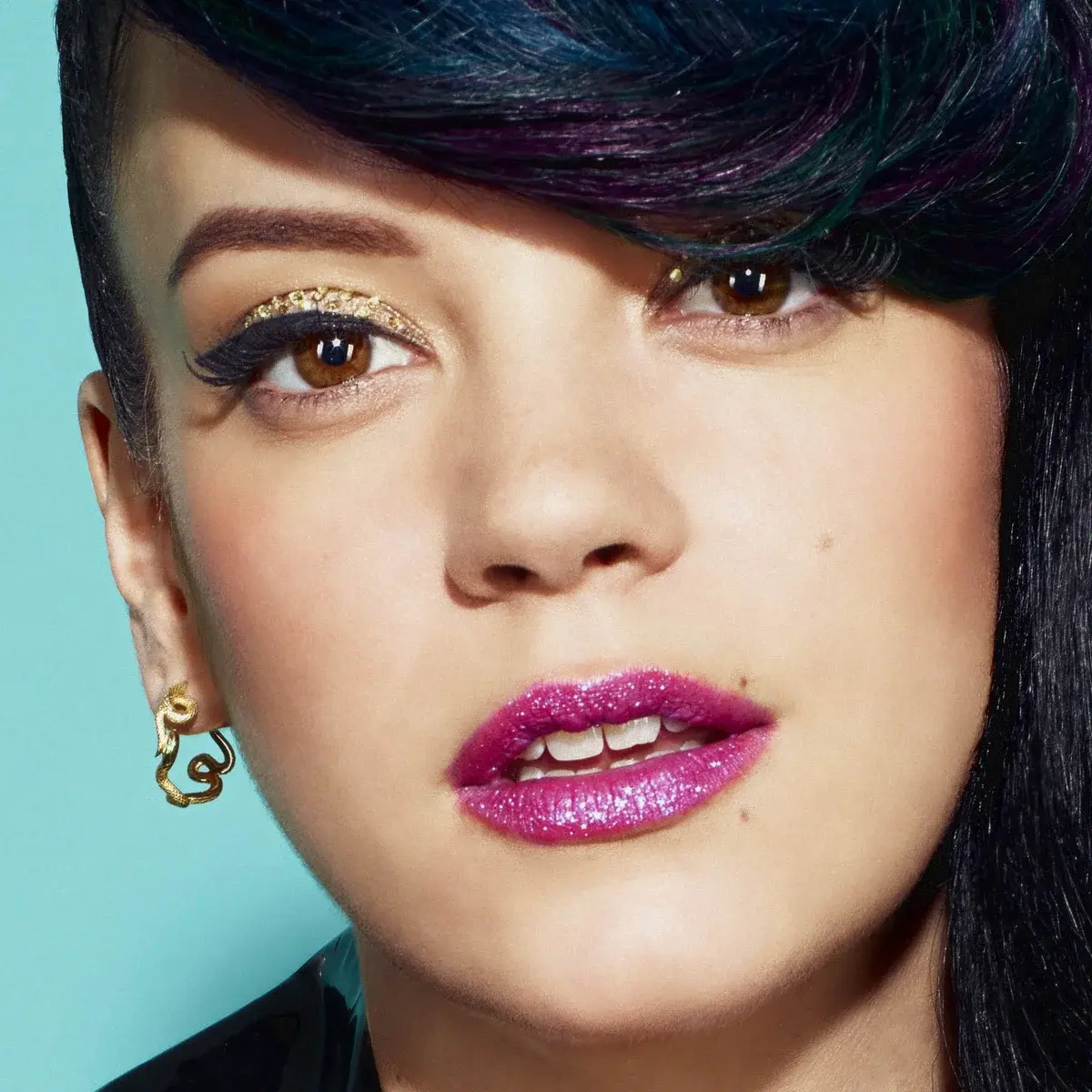 Lily Allen headshot