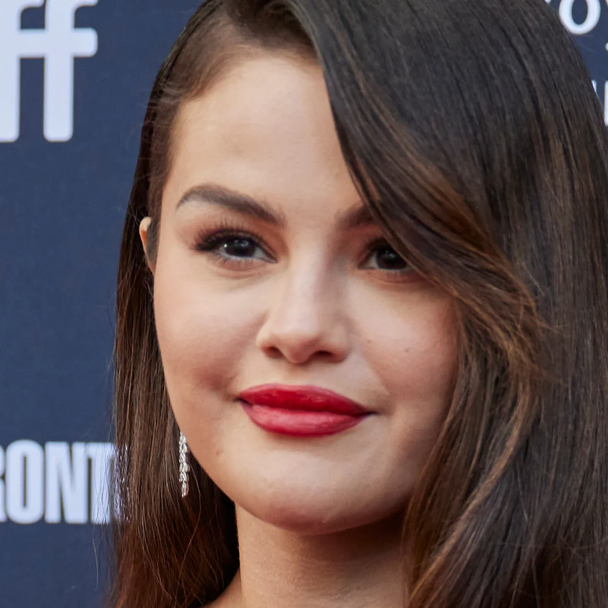 Selena Gomez headshot